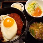 くら - ランチCセット(ヒレカツ丼定食)￥1,100
