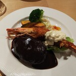 洋食屋 FUKU - ハンバーグとエビフライ