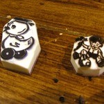 うさぎとぼく - 消しゴムはんこで有名なはらっぱさんに作ってもらったというはんこを見せてもらいました。