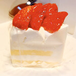みゅう - ヨーグルトのショートケーキ