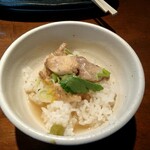 喜元門 - あら飯にスープ投入