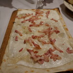 Le Baeckeoffe d'Alsace - タルトフランベ