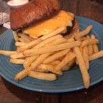 CORNER GATE BURGER - 