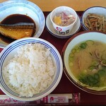 廿日市食堂 - ワシの朝飯￥８６９