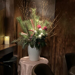 バー ジャダ - R2.1  花瓶は正月仕様