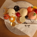 夜パフェ専門店 モモブクロ