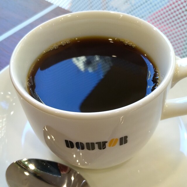 DOUTOR COFFEE Shinjuku Bunka Senta Tori Ten photo 2