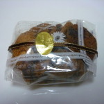 フランス焼菓子 シャンドゥリエ - ショコラ＆アーモンドクッキー（50g 250円）