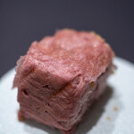 プレゼンテ スギ - 2020.1 紅芋を練り込んだバターとチーズのパン