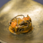 プレゼンテ スギ - 2020.1 本日のパスタ（羅臼ウニ 山武市の塩 八街の赤ワインとトマトとパプリカ 勝浦ヒジキのタリオリーニ）