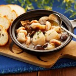 ナチュラルフレンチ マスターピース - 海老と木ノ子のアヒージョ