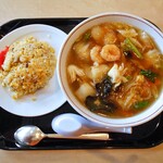 麺食堂 近江 - 五目うま煮麺セット