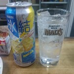 伊勢屋酒店 - 氷結レモンロング×1。
