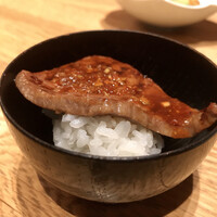 焼肉すどう 春吉 - 丼スタイル久しぶり〜