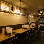 たから食堂 - 可動テーブルなので大人数の利用も可。お気軽にお問い合わせください。