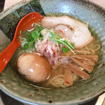 Menya Tsubame - 煮卵入り