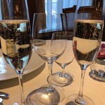 シェ・イノ - 2019/12