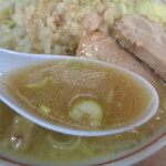 ラーメン二郎 - 一口飲んでぶっ飛び～
