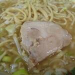 ラーメン二郎 - 脂身あり