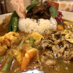 大衆中遊華食堂 八戒 - 海老の辛しカリィ、生ラムのクミン炒めカリィアップ