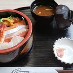 Sushi Resuto Oodai - 海鮮丼