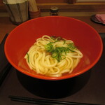 UDONつるこし - かけうどん　360円