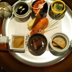 日本料理 宮下 - 黒豆、数の子、蛸の柔らか煮、自家製あん肝etc…