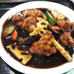 Fukutai Chuubou - 鶏肉の黒酢炒め