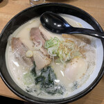 麺や 虎鉄 - 塩ラーメン　790円税込