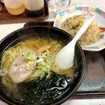 ホープ麺店 - 半チャンラーメン780円