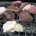 ホルモン亭 大ちゃん - ミックスホルモン￥６８０