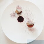 エスキス - Plaisir | châtaigne, foin