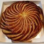 アテスウェイ - ガレットデロワ(１５㎝)￥１３００