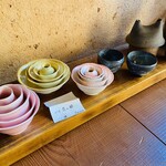 そば草香 - この大きさの違いを楽しみながら重ねた器
      1セット¥10000-