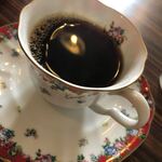 喫茶タチバナ - アメリカン400円　
      おかわりしました。