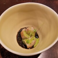 セルサルサーレ - スミイカと里芋のバターコンフィ
