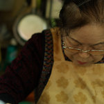 八幡屋 - 作業中の女主（をんなあるじ）（三）