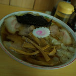 八幡屋 - 雲呑叉焼麪