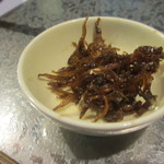 かどやホルモン店 - 「まかない」のイカナゴの釘煮