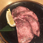 Wagyuu Yakiniku Gyuuhachi - 