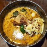 Soup Curry Chinita - じっくり煮込んだ豚角煮+チーズinスープ