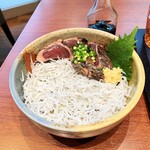 リッチモンドホテル - カツオしらす丼。