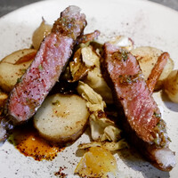 米沢牛上杉 銀座本店 - 黒毛和牛サーロインステーキ