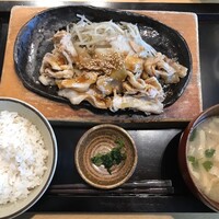ダイナミックキッチン＆バー 響 カレッタ汐留店  - 