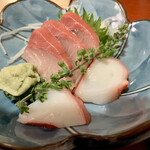 手打うどん リッチ - この刺身は絶品！