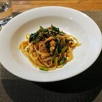 Ris. - 鰆と小松菜のトマトベースのリングイネ