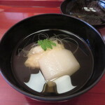 日本料理 きた川 - 帆立真丈　蕪
