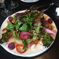 ラ・ボンヌターブル - 