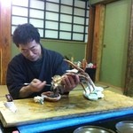 いけ活かに 竹林茶屋 - 活け蟹調理