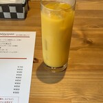 ジョコーソ - ドリンクはオレンジジュース。